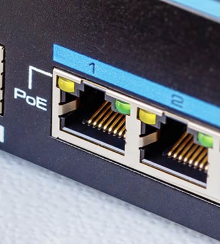 Exploring Different Ways to Power Your Router 4 PoE port