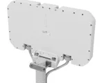 WALL DESK MOUNT 6x6 4G/5G GNSS ANT 5m SMA(m) - Back view